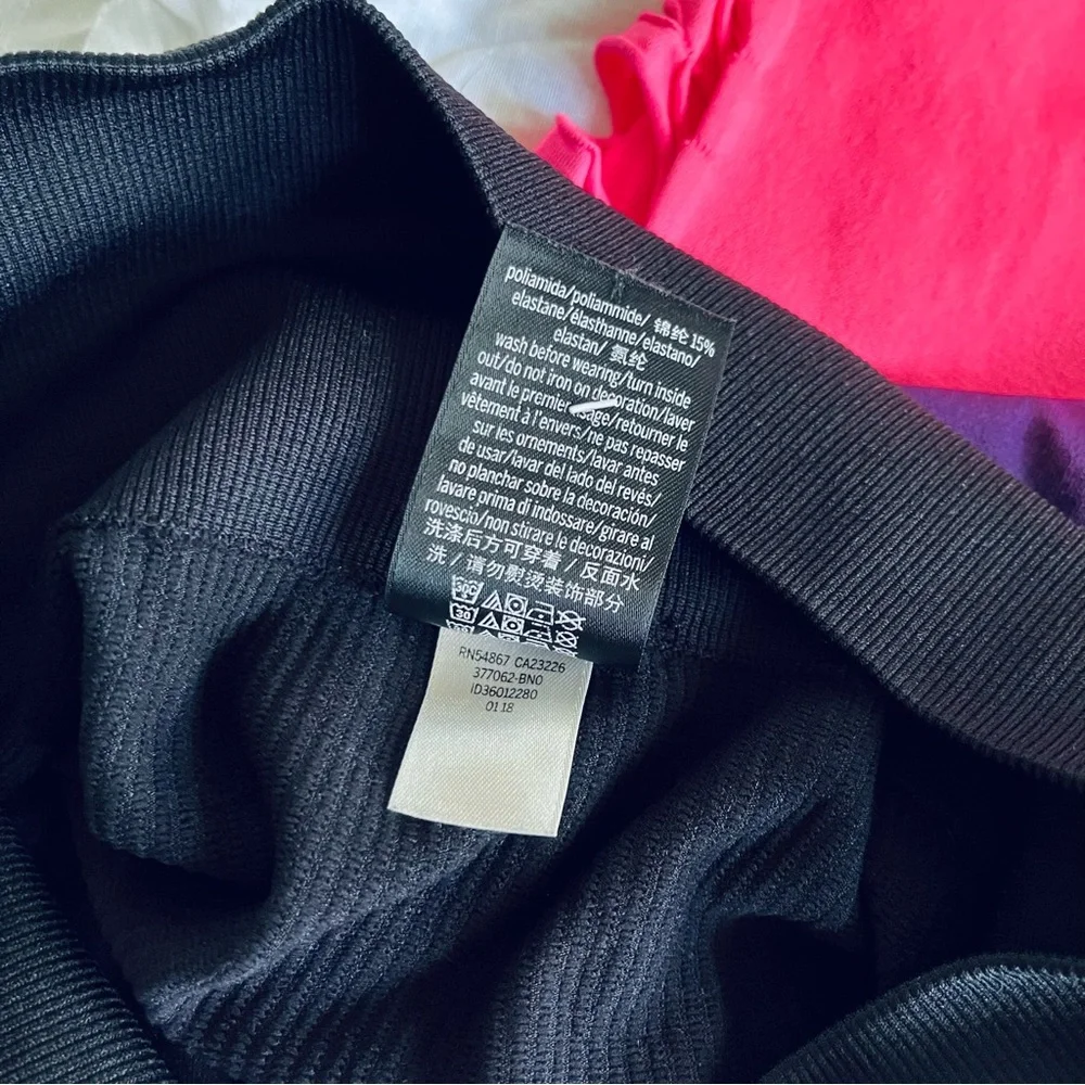 PINK Victoria’s Secret Cool & Comfy Leggings - Picture 4 of 7